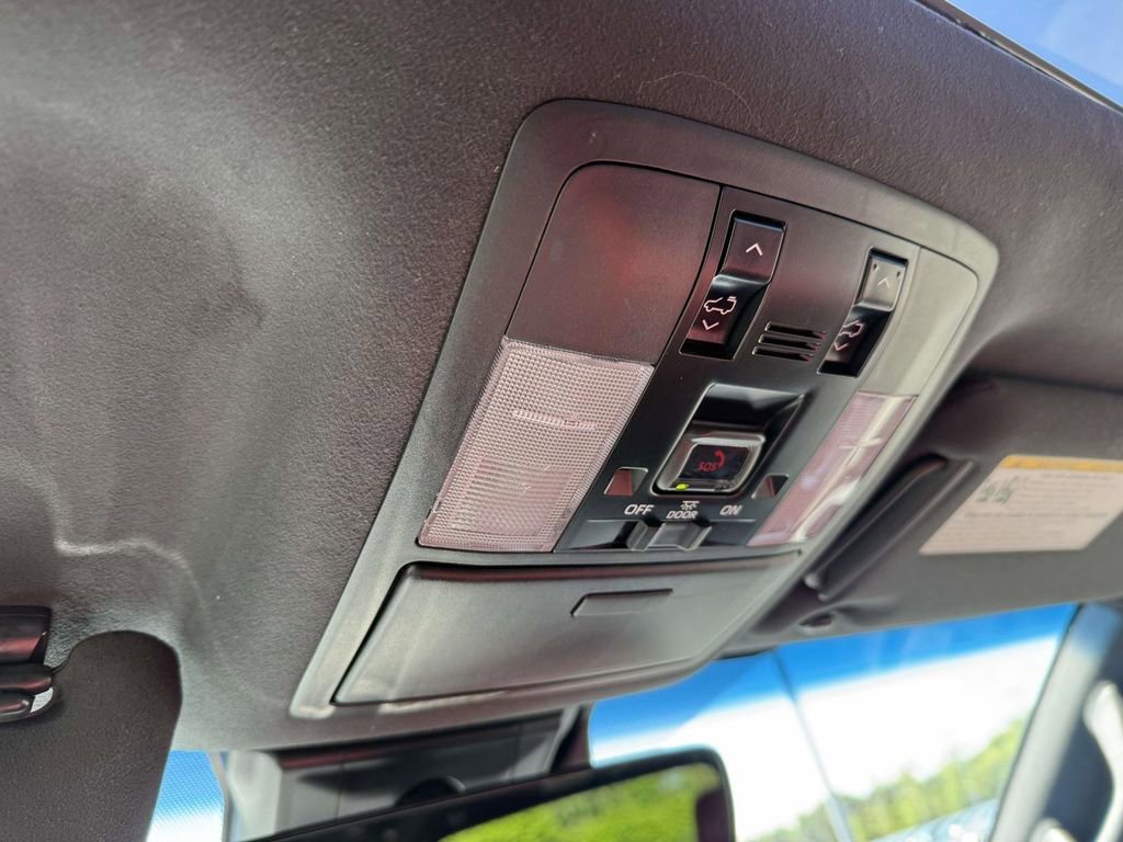 Used 2023 Lexus GX 460 Premium w/ Premium Package AWD/4WD image 26