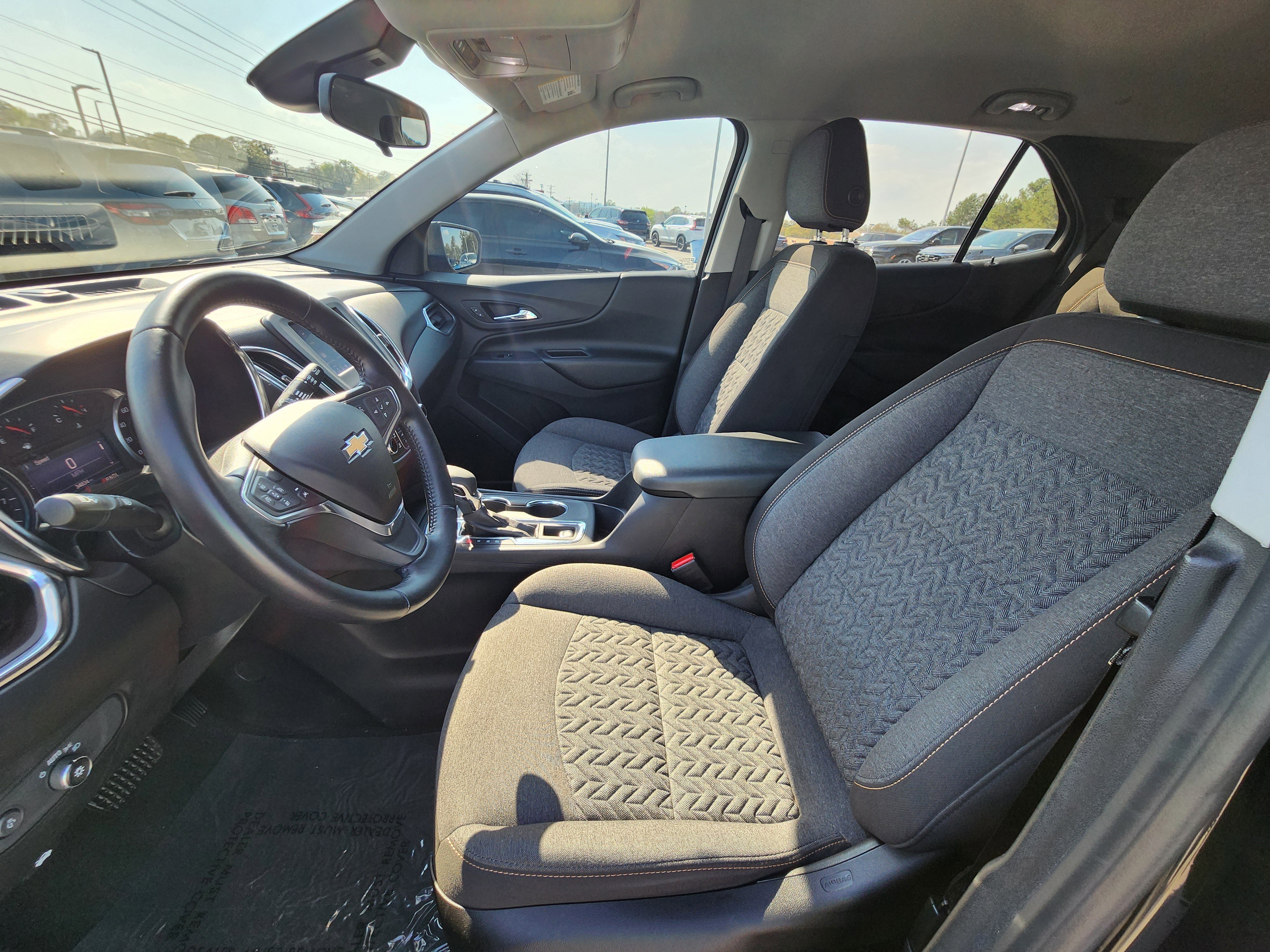 Used 2022 Chevrolet Equinox LT image 18