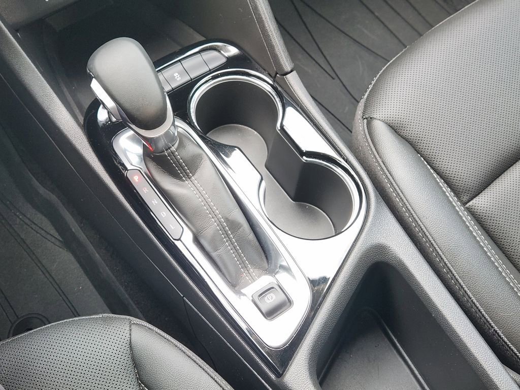 Used 2024 Buick Encore GX Sport Touring image 21