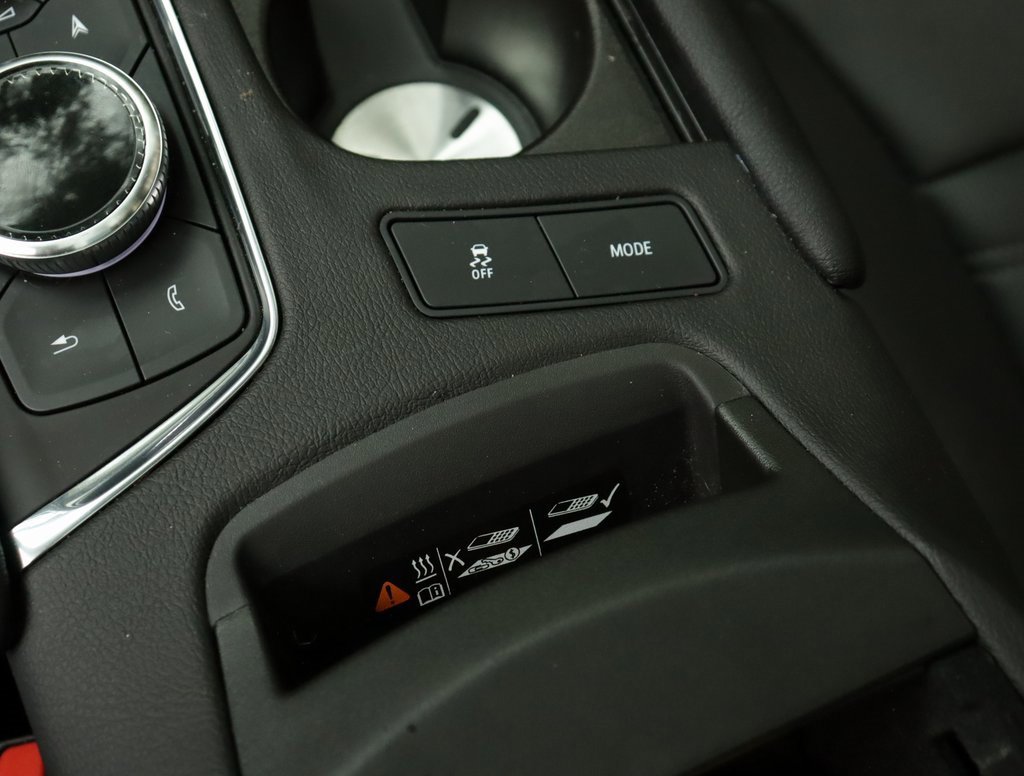 Certified 2024 Cadillac XT6 Premium Luxury w/ Platinum Package image 22