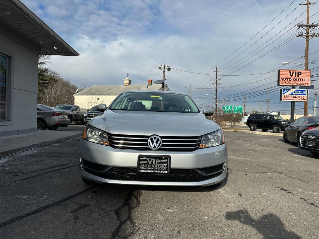 Used 2014 Volkswagen Passat 1.8T Wolfsburg Edition image 2