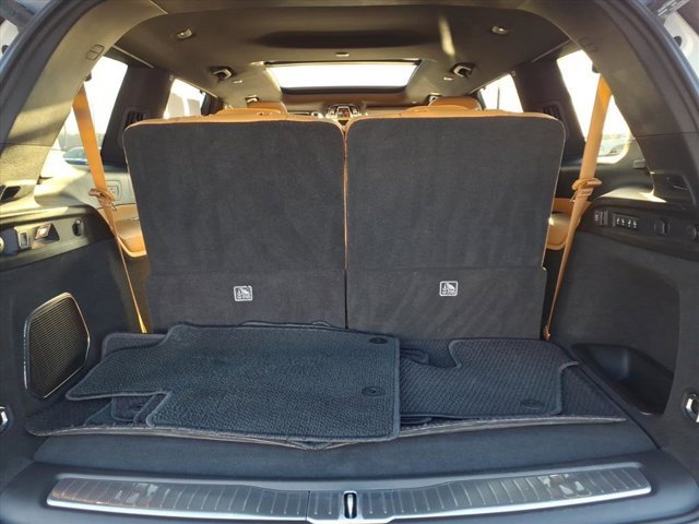 Used 2023 Jeep Grand Cherokee L Summit w/ Luxury Tech Group V image 31