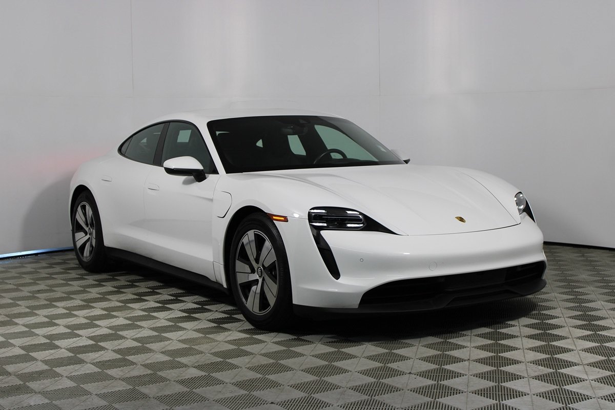 Used 2023 Porsche Taycan RWD image 27