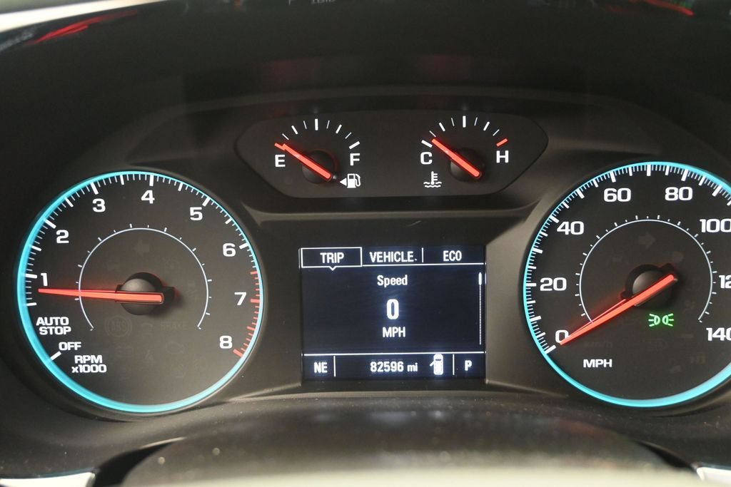 Used 2021 Chevrolet Traverse LS FWD image 13