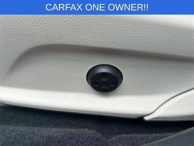 Used 2022 Mercedes-Benz E 350 Sedan image 13