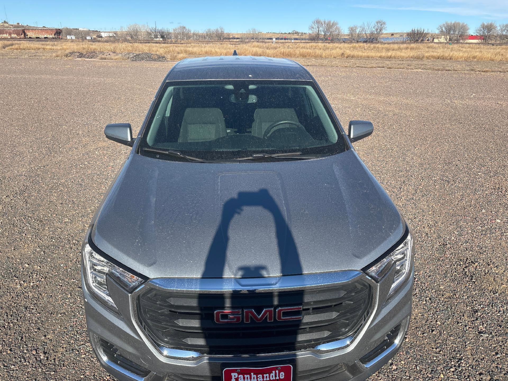 Used 2024 GMC Terrain SLE AWD/4WD image 13