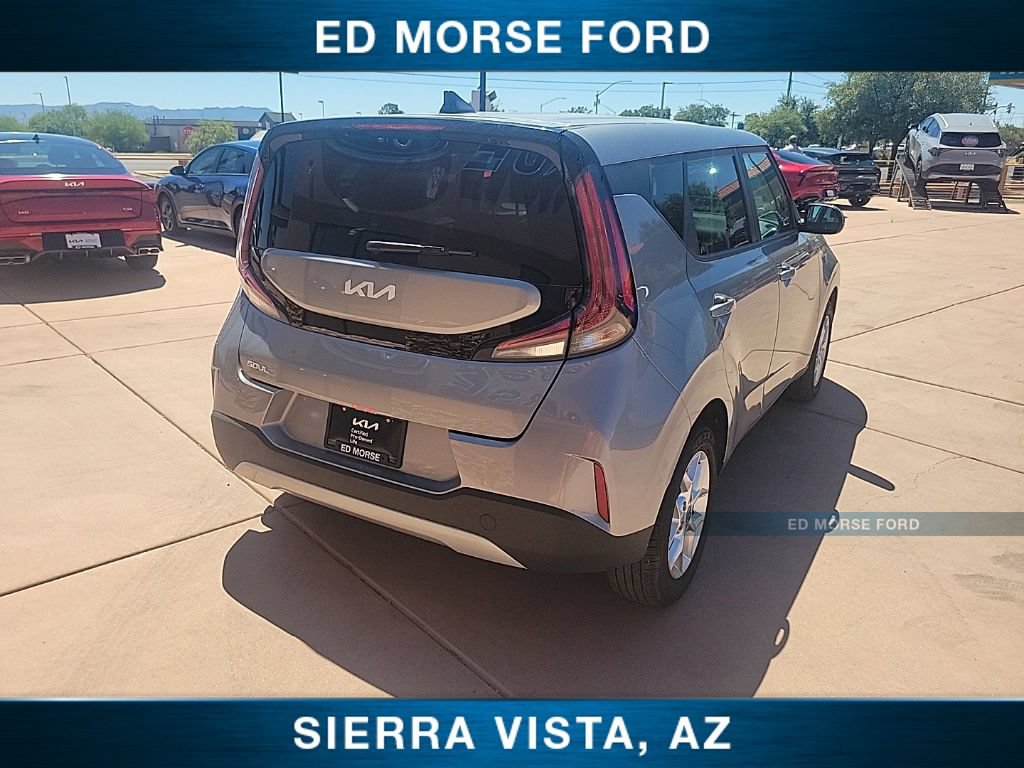 Certified 2025 Kia Soul LX FWD image 6