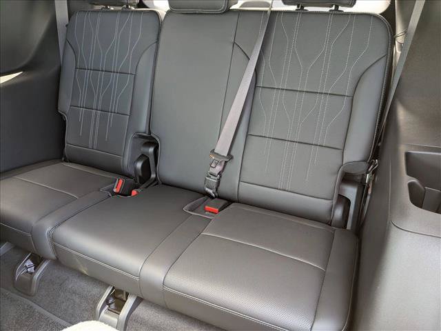 Used 2026 Buick Enclave Avenir w/ Super Cruise Package FWD image 21