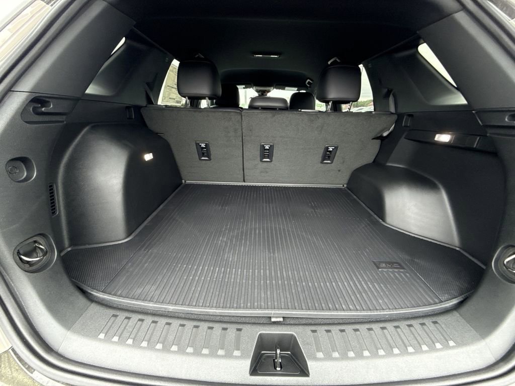 New 2026 GMC Terrain AT4 w/ Convenience Package III AWD/4WD image 26