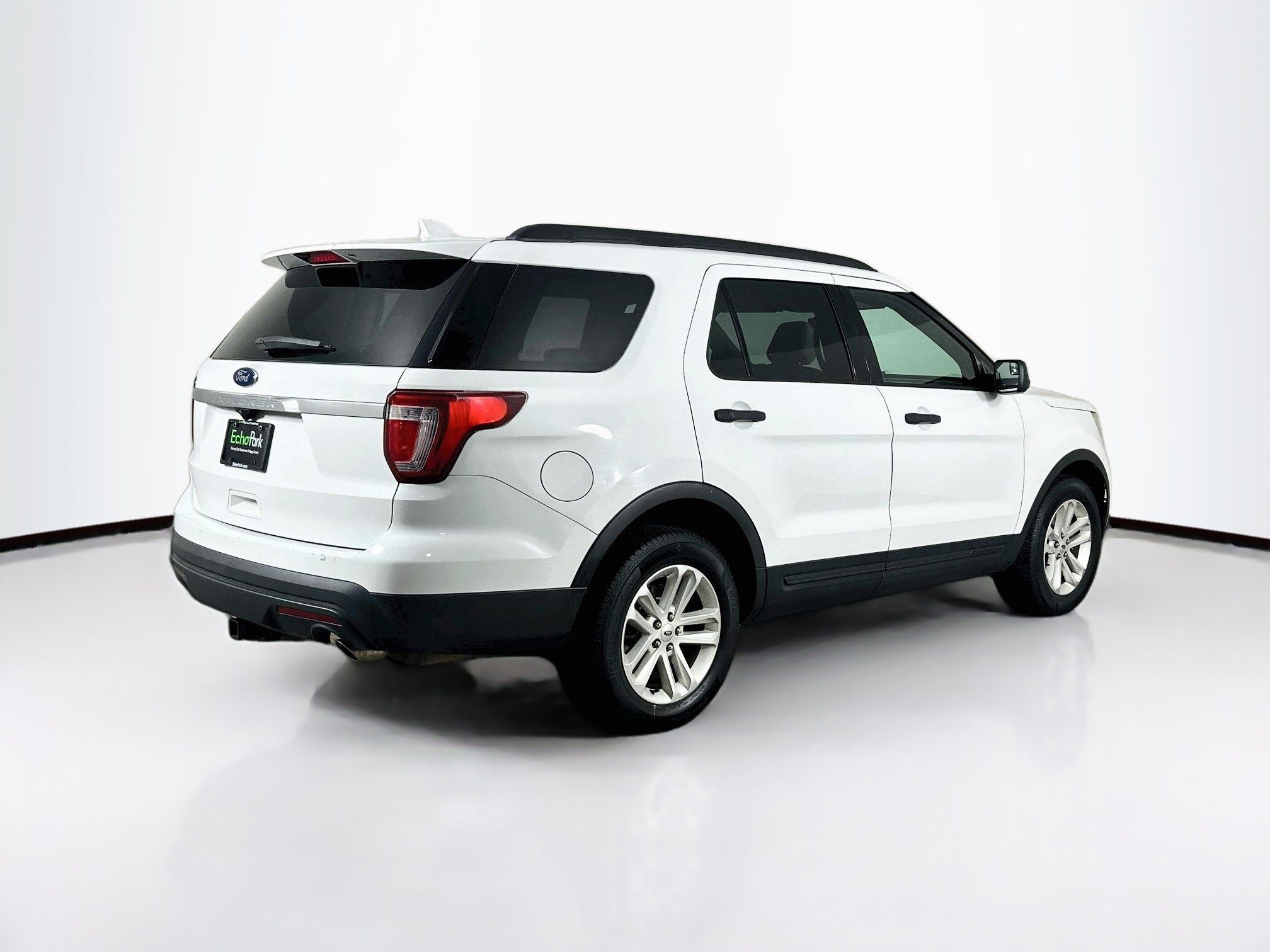 Used 2017 Ford Explorer FWD image 9