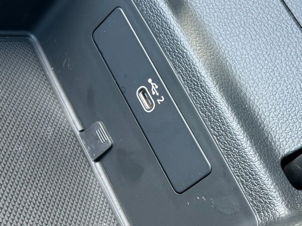 Used 2023 Audi A4 2.0T Premium w/ Convenience Package image 38