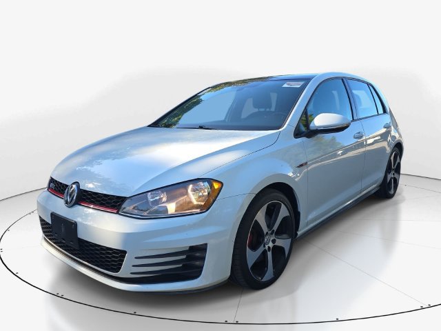 Used 2015 Volkswagen GTI SE FWD image 10