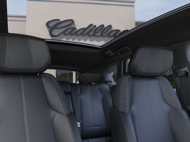 New 2027 Cadillac Optiq Luxury w/ LPO, Floor Liner Package AWD/4WD image 24