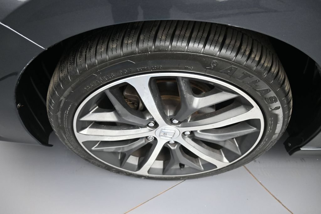 Certified 2024 Honda Civic Touring image 14