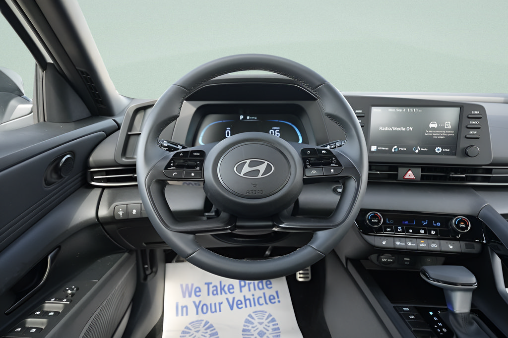 Certified 2026 Hyundai Elantra SEL Sport Premium FWD image 15
