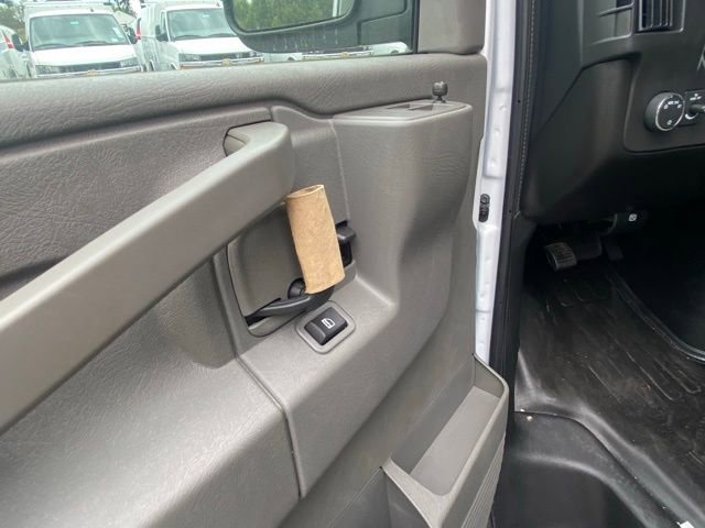New 2025 Chevrolet Express 3500 w/ Power Convenience Package image 17