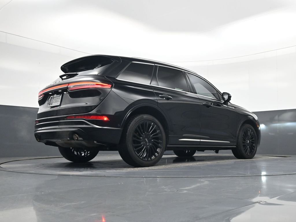Used 2021 Lincoln Corsair Reserve w/ Equipment Group 201A AWD/4WD image 23