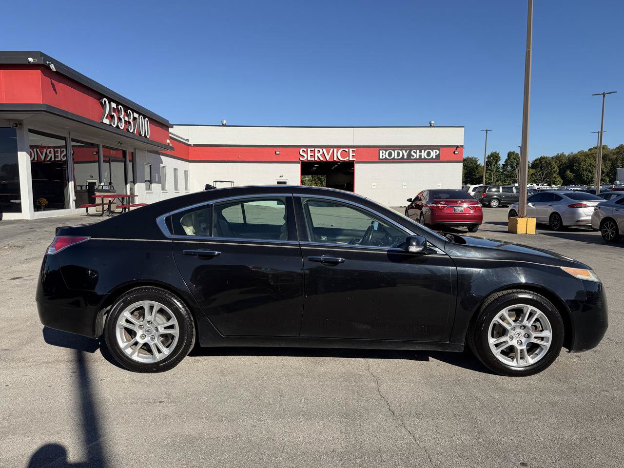 Used 2010 Acura TL w/ Technology Package FWD image 2
