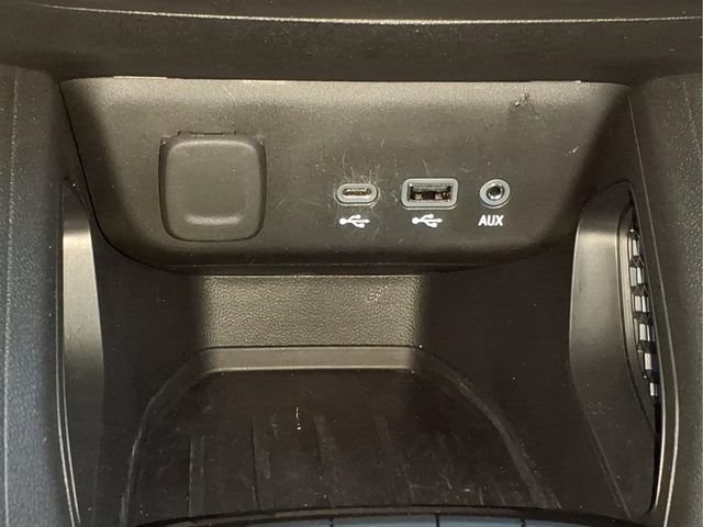 Used 2023 Chevrolet TrailBlazer LT w/ Driver Confidence Package FWD image 21