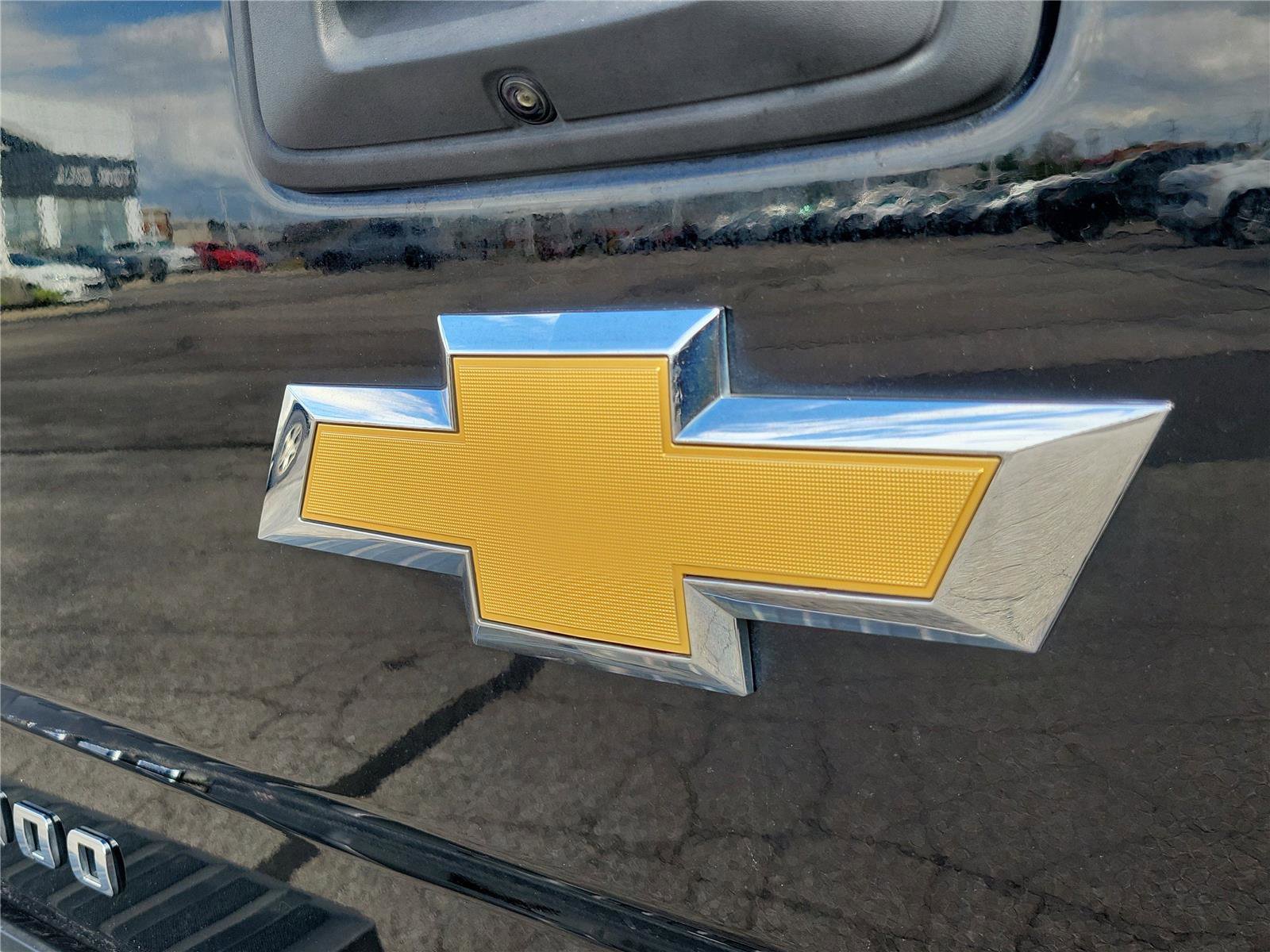 Used 2016 Chevrolet Silverado 1500 LT w/ All Star Edition AWD/4WD image 8