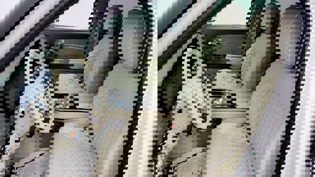 Used 2025 Genesis GV60 Performance image 21