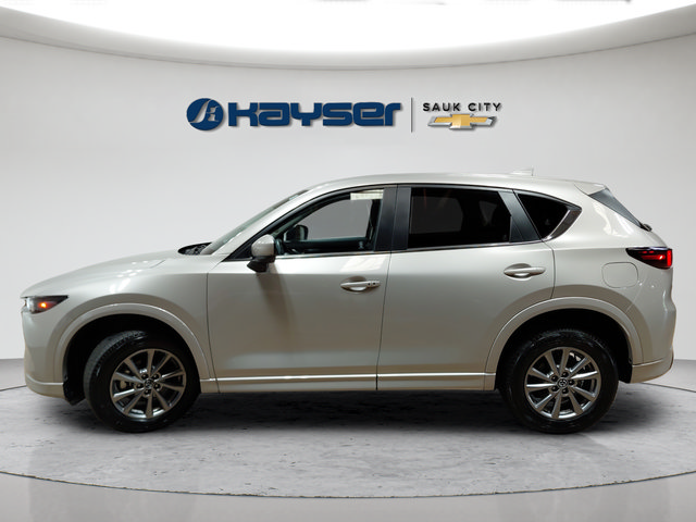 Used 2025 MAZDA CX-5 AWD 2.5 S w/ Select Package image 4