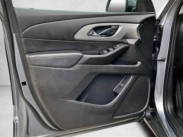 Certified 2021 Chevrolet Traverse LT image 18