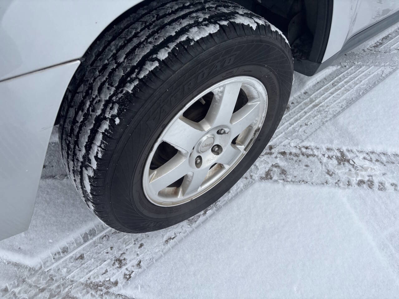 Used 2009 Jeep Grand Cherokee Laredo image 13