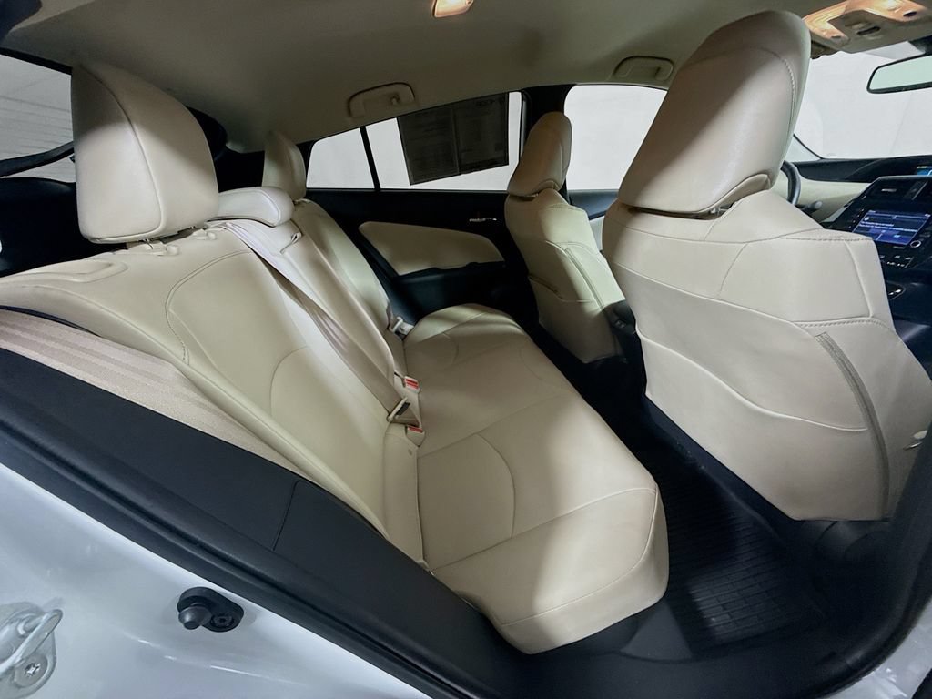 Certified 2022 Toyota Prius XLE FWD image 26