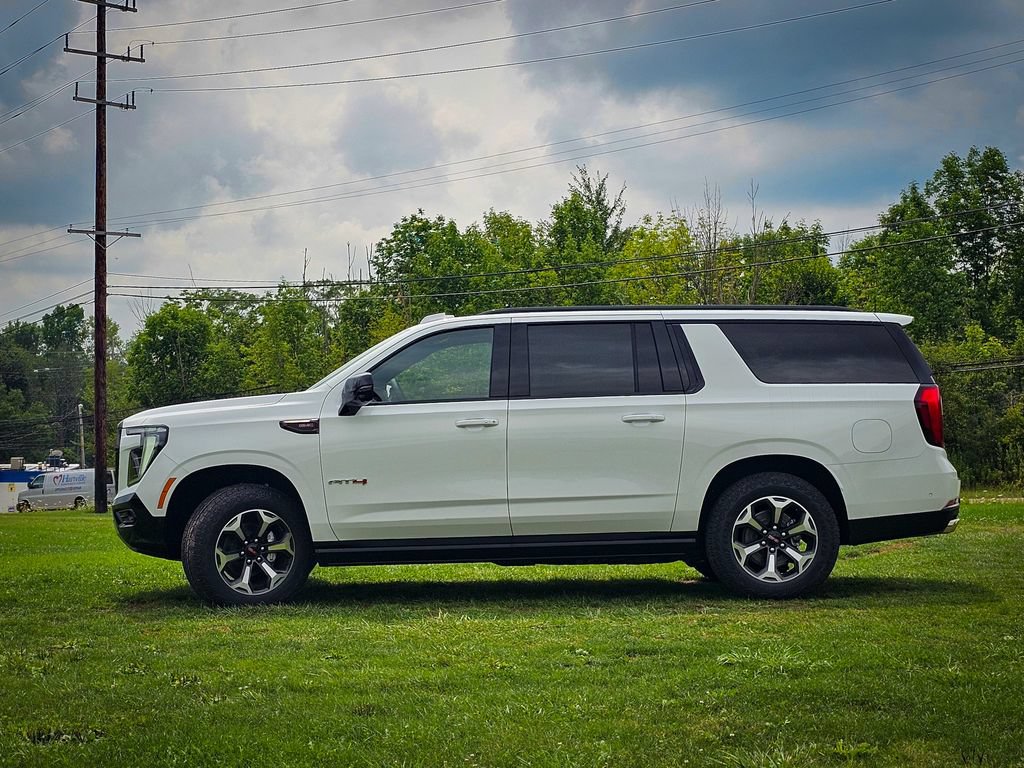 New 2026 GMC Yukon XL AT4 Ultimate w/ LPO, Floor Liner Package AWD/4WD image 6