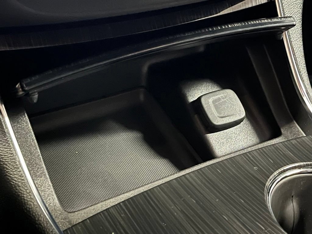 Used 2019 Chevrolet Impala LT w/ LT Leather Package FWD image 11