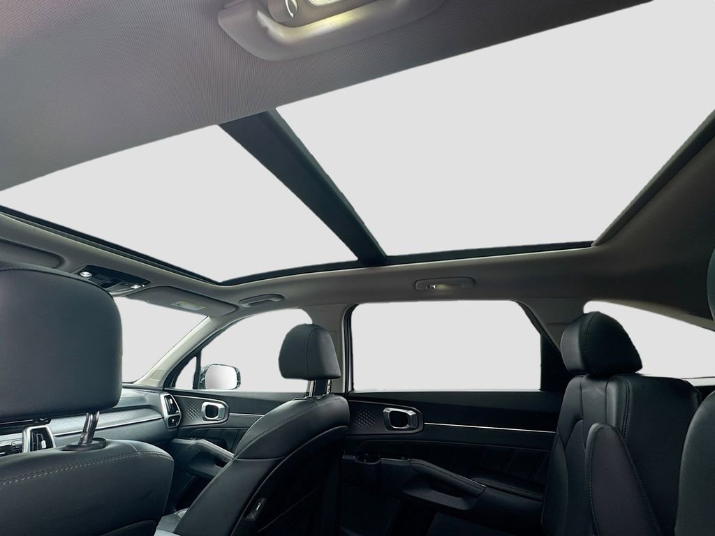 Certified 2023 Kia Sorento SX AWD/4WD image 21