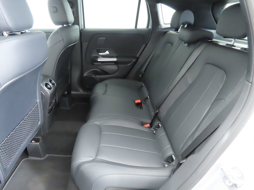 Used 2026 Mercedes-Benz GLA 250 image 21