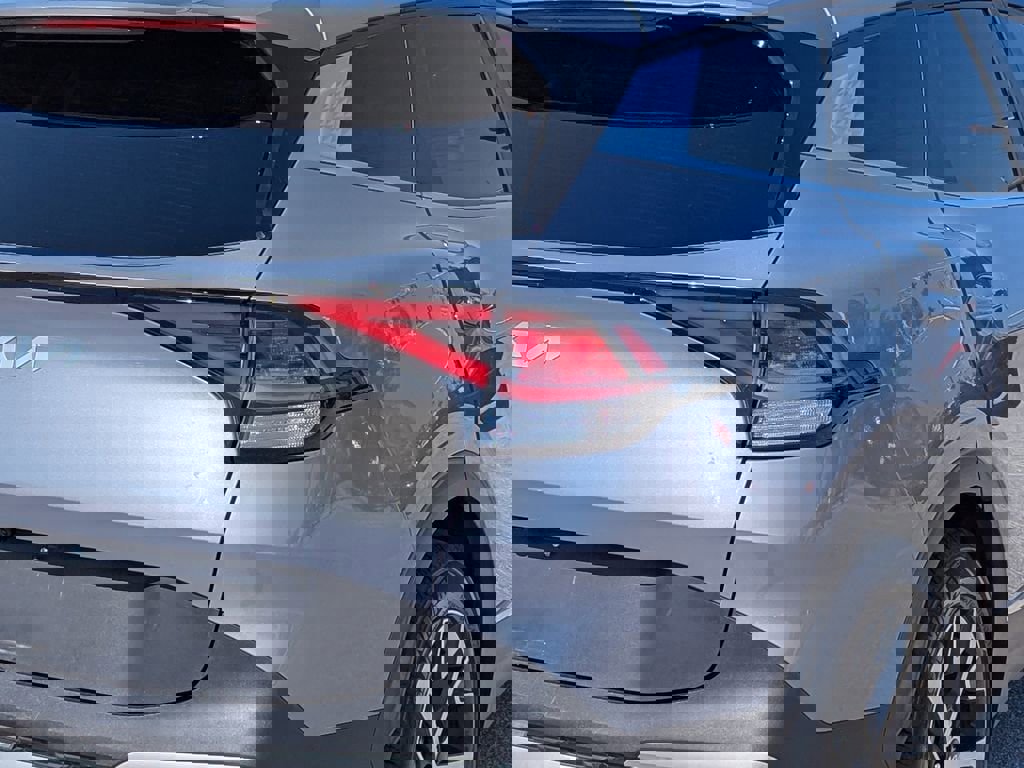 Certified 2023 Kia Sportage EX image 7