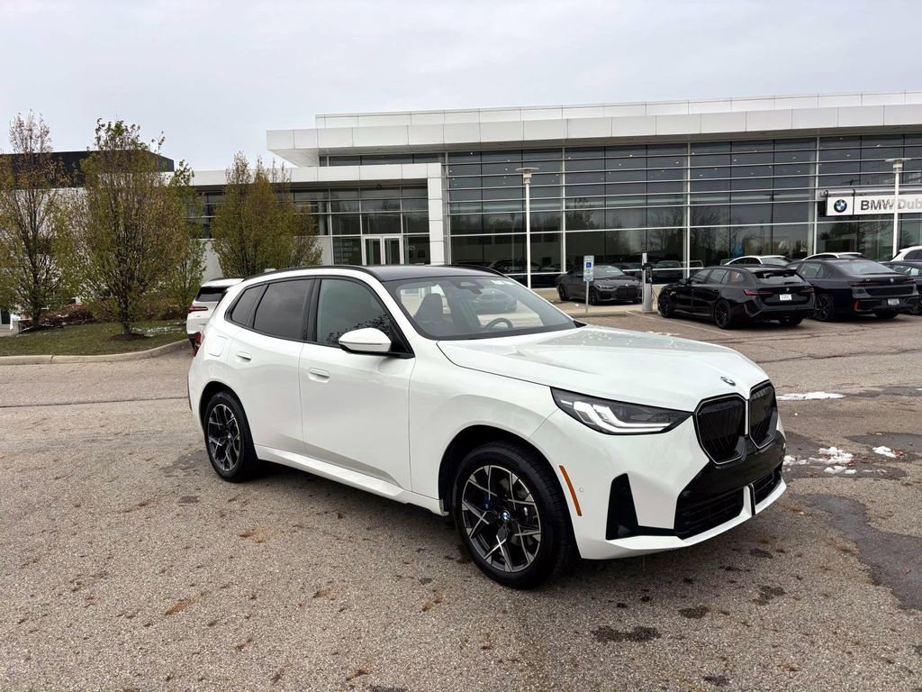 Certified 2025 BMW X3 xDrive30i w/ M Sport Package image 1