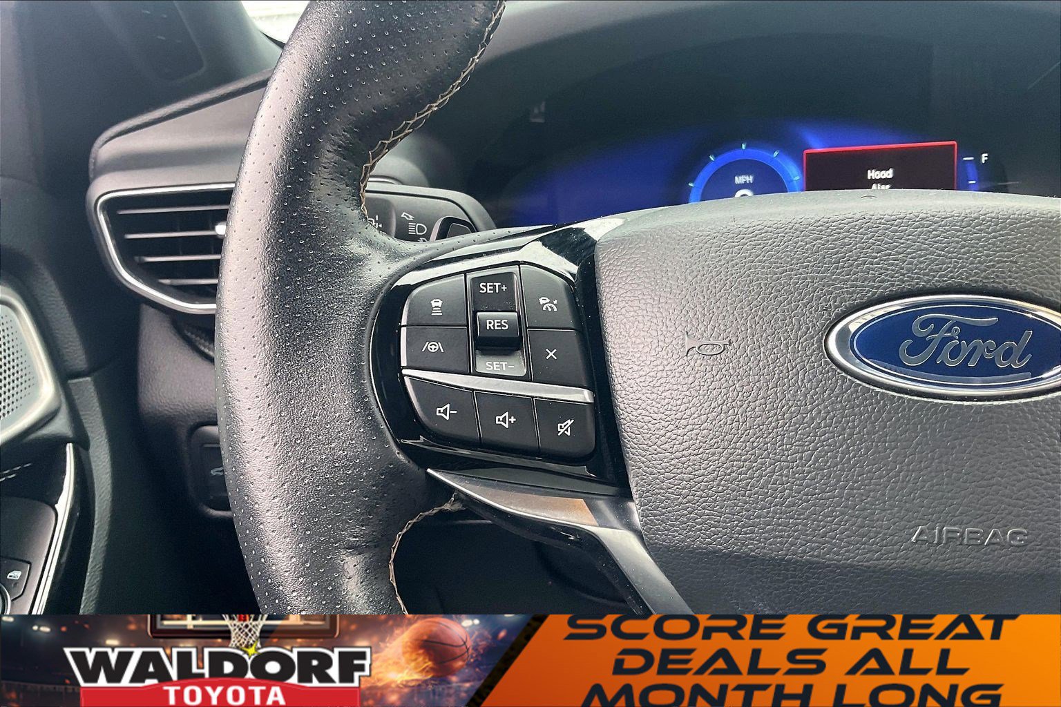 Used 2022 Ford Explorer ST w/ Equipment Group 401A image 23