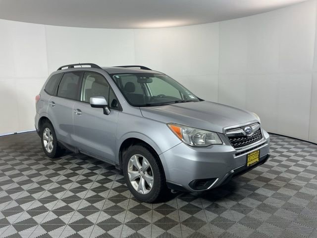 Used 2014 Subaru Forester 2.5i Premium w/ All-Weather Package image 3