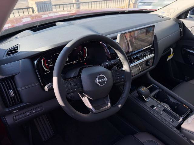 New 2026 Nissan Pathfinder Platinum w/ Cargo Package FWD image 18