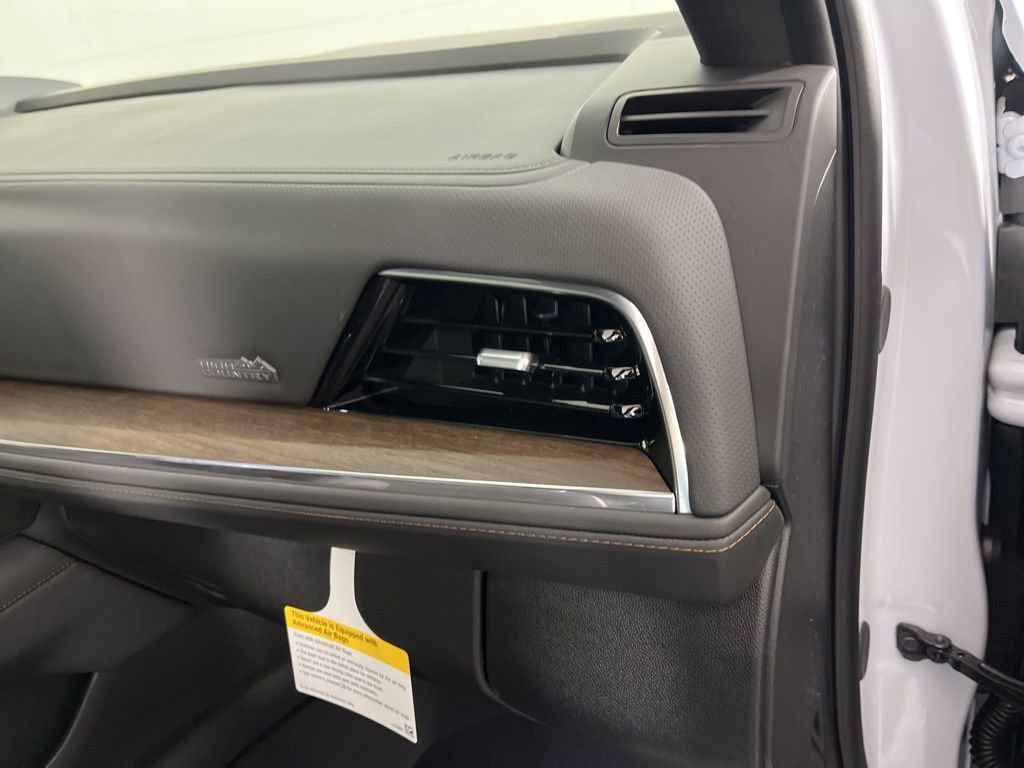 New 2026 Chevrolet Suburban High Country image 23