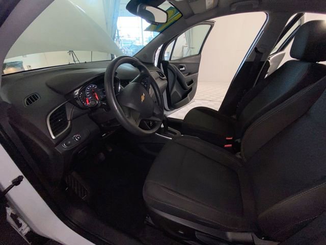 Used 2019 Chevrolet Trax LS FWD image 27