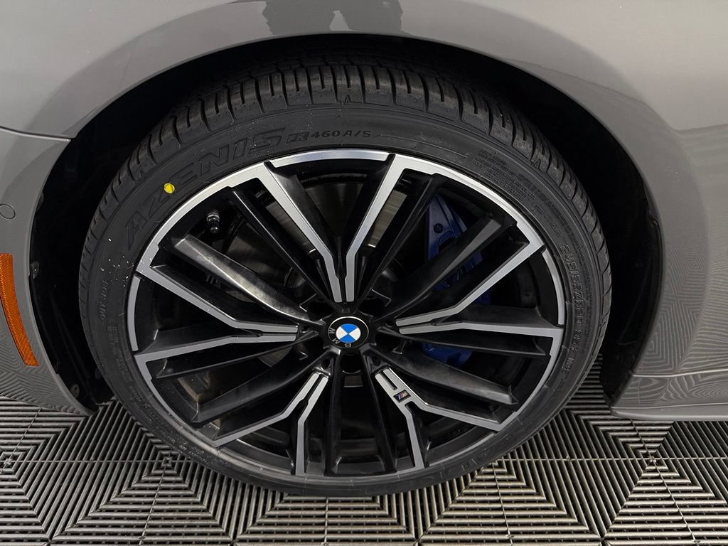 Used 2021 BMW 540i w/ M Sport Package RWD image 10