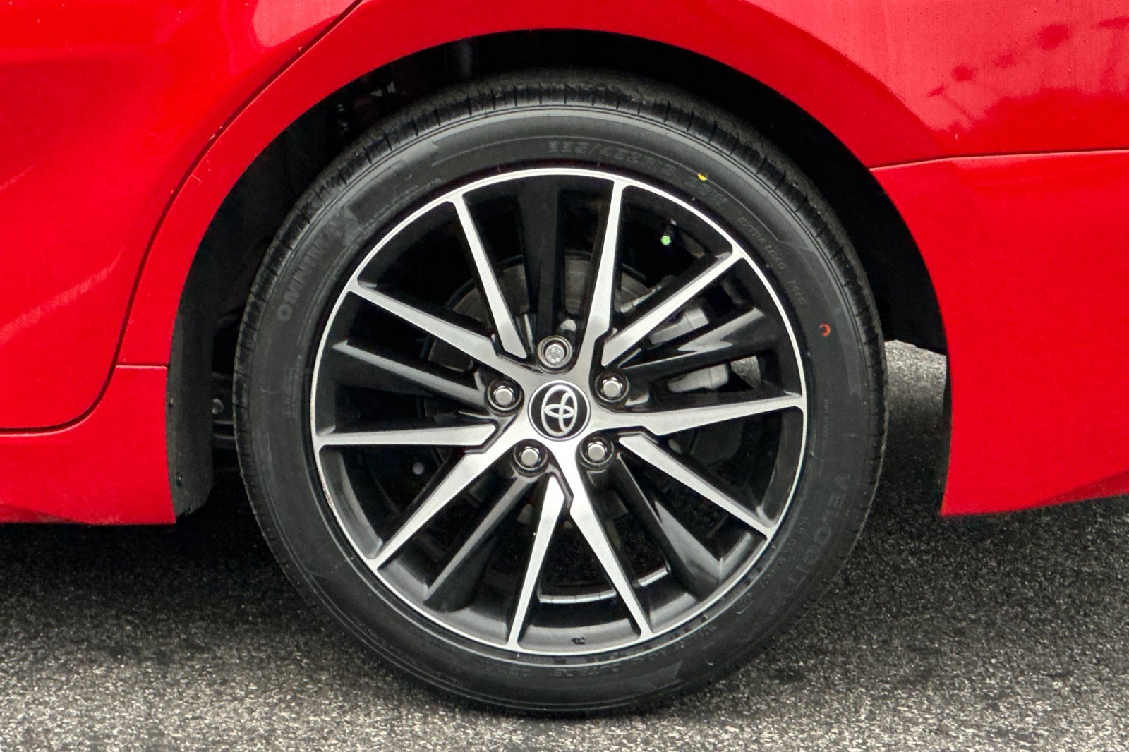 Used 2022 Toyota Camry SE image 26