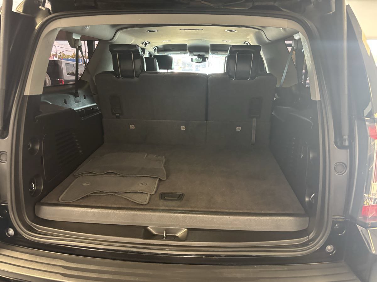 Used 2018 GMC Yukon XL SLE w/ SLE Value Package RWD image 28