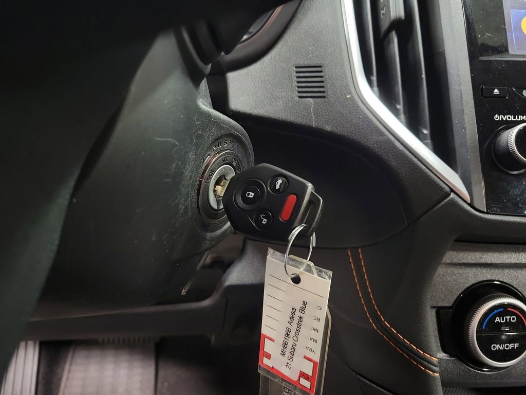 Used 2021 Subaru Crosstrek 2.0i Premium image 17