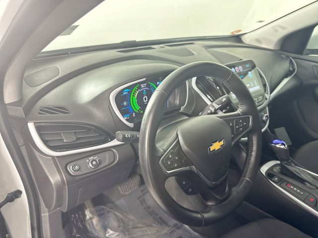 Used 2017 Chevrolet Volt LT FWD image 22
