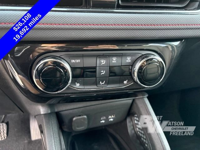 Used 2024 Chevrolet TrailBlazer RS w/ Convenience Package AWD/4WD image 22
