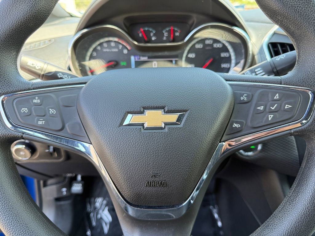 Used 2018 Chevrolet Cruze LT w/ Sun And Sound Package FWD image 19