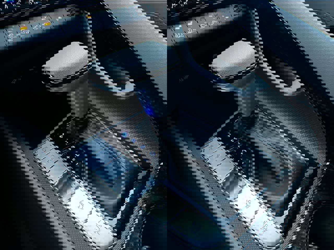 Used 2023 Hyundai Elantra Blue image 20