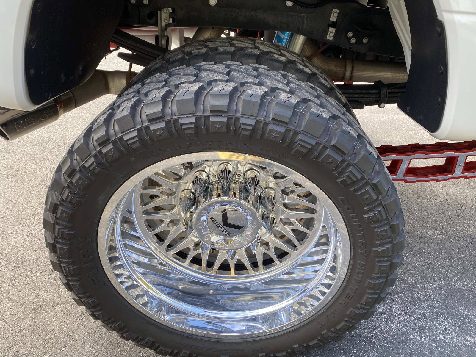 Used 2022 Ford F450 Platinum w/ FX4 Off-Road Package image 15