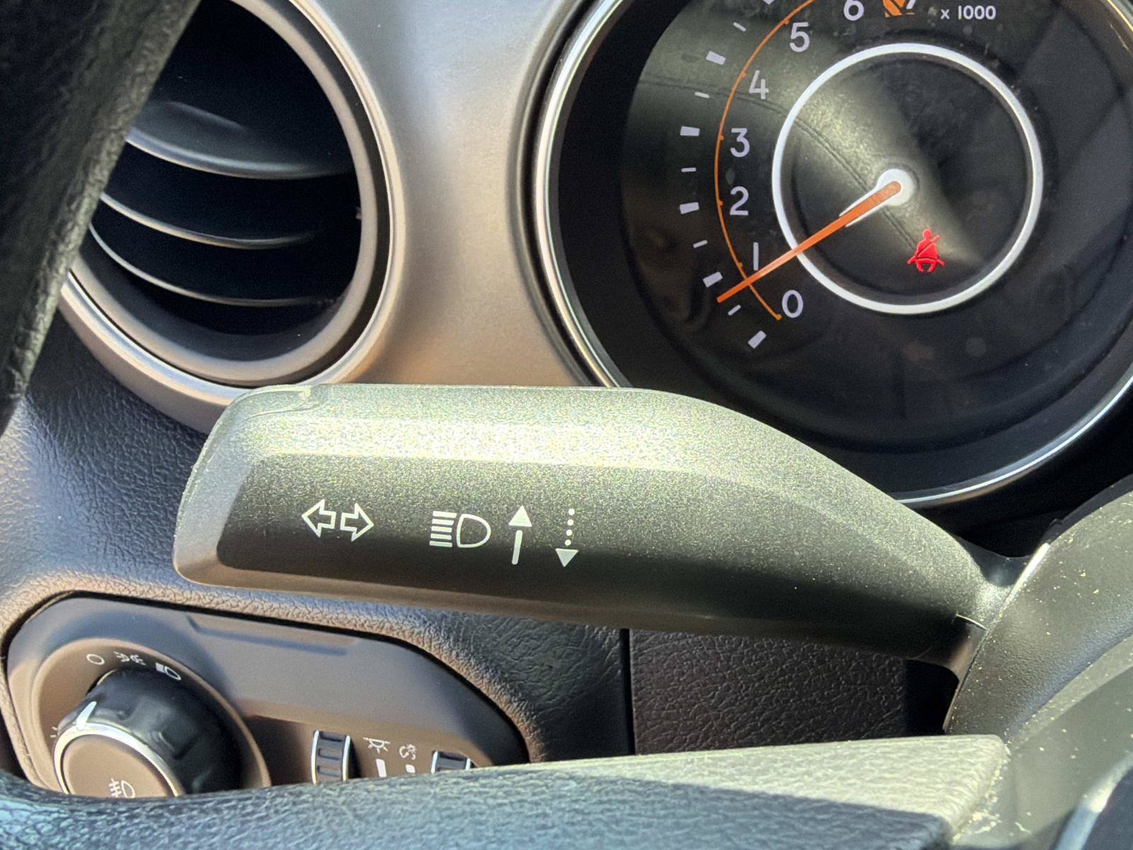 Used 2022 Jeep Wrangler Unlimited Sport AWD/4WD image 29